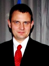 Consul General Mr. Lukasz Lutostanski